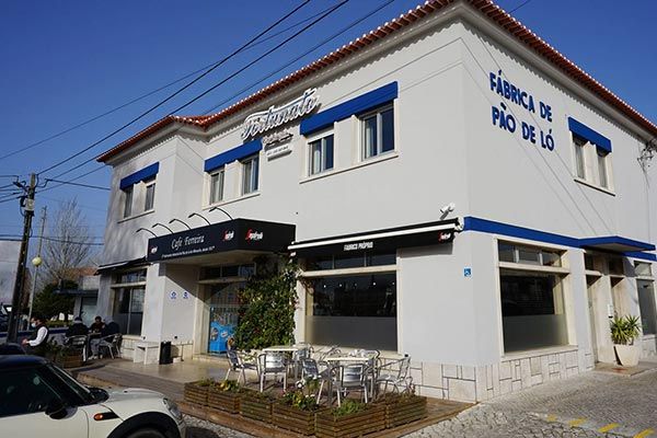 Cafe Ferreira Pao de Lo Factory in Alfeizerao