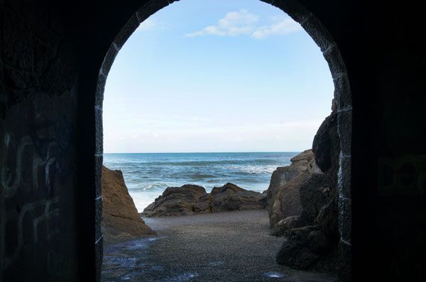 Tunnel in Sao Martinho do Porto