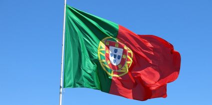 Why everybody is moving to Portugal