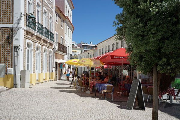 Cafés in Sao Martinho do Porto